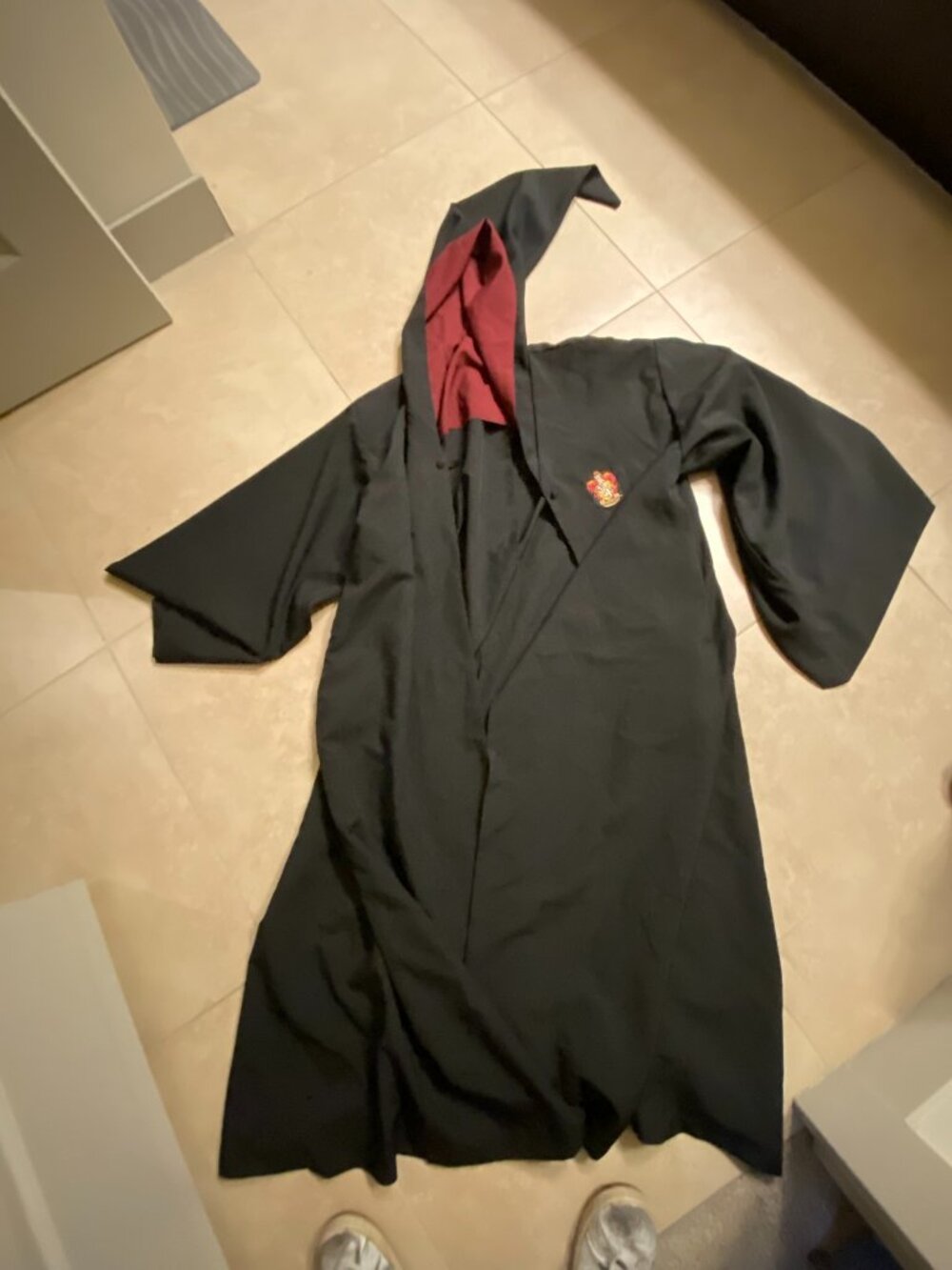 Authentic The Wizarding World of Harry Potter Universal Studios Gryffindor Gown